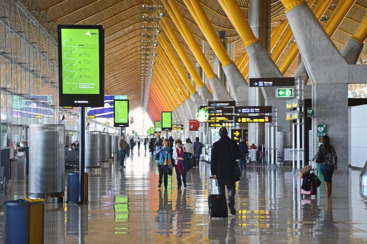 Deyanira Suite, Aeropuerto, Ifema Madrid Ngoại thất bức ảnh