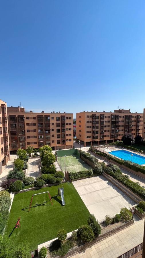 Deyanira Suite, Aeropuerto, Ifema Madrid Ngoại thất bức ảnh