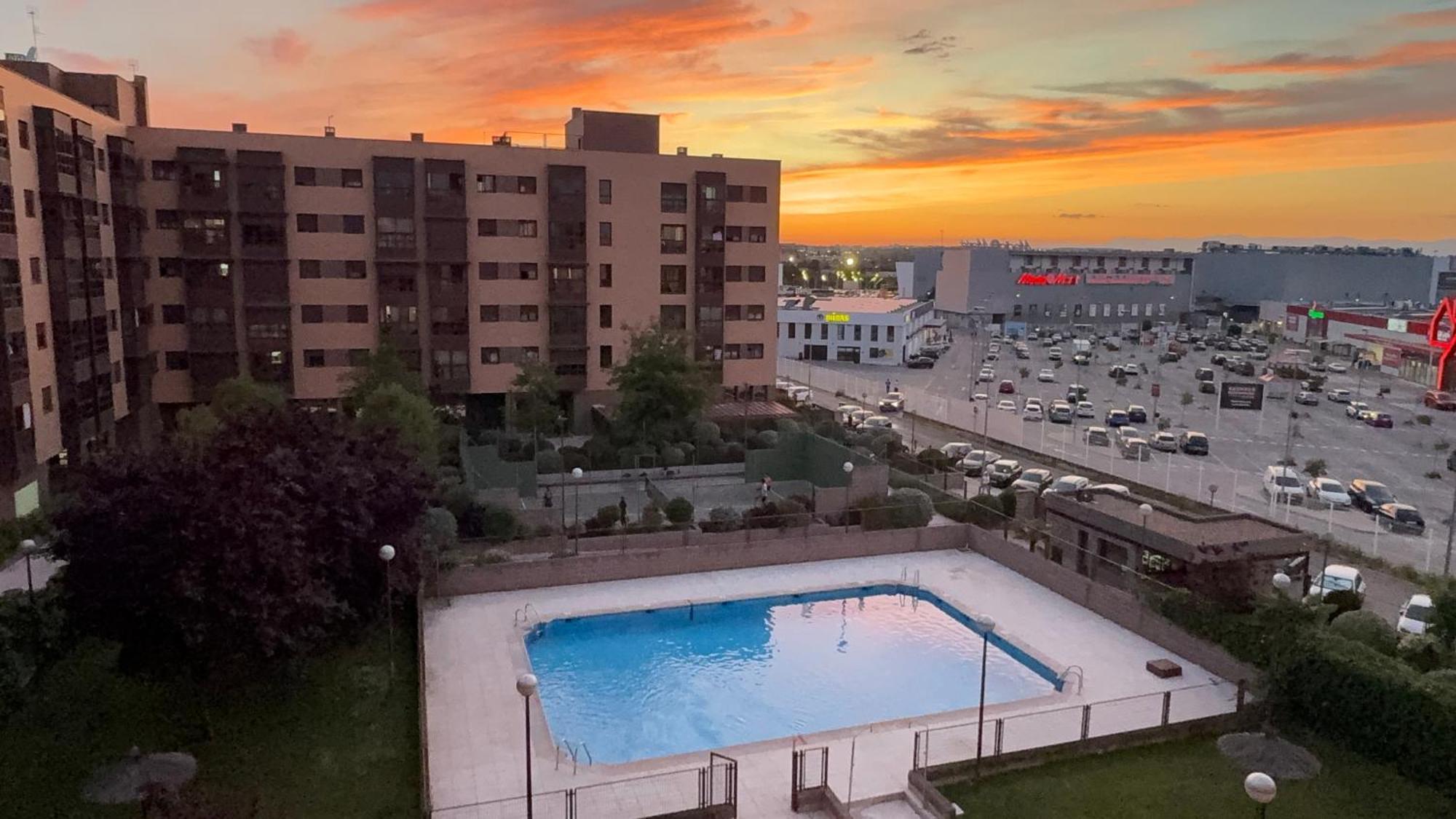 Deyanira Suite, Aeropuerto, Ifema Madrid Ngoại thất bức ảnh